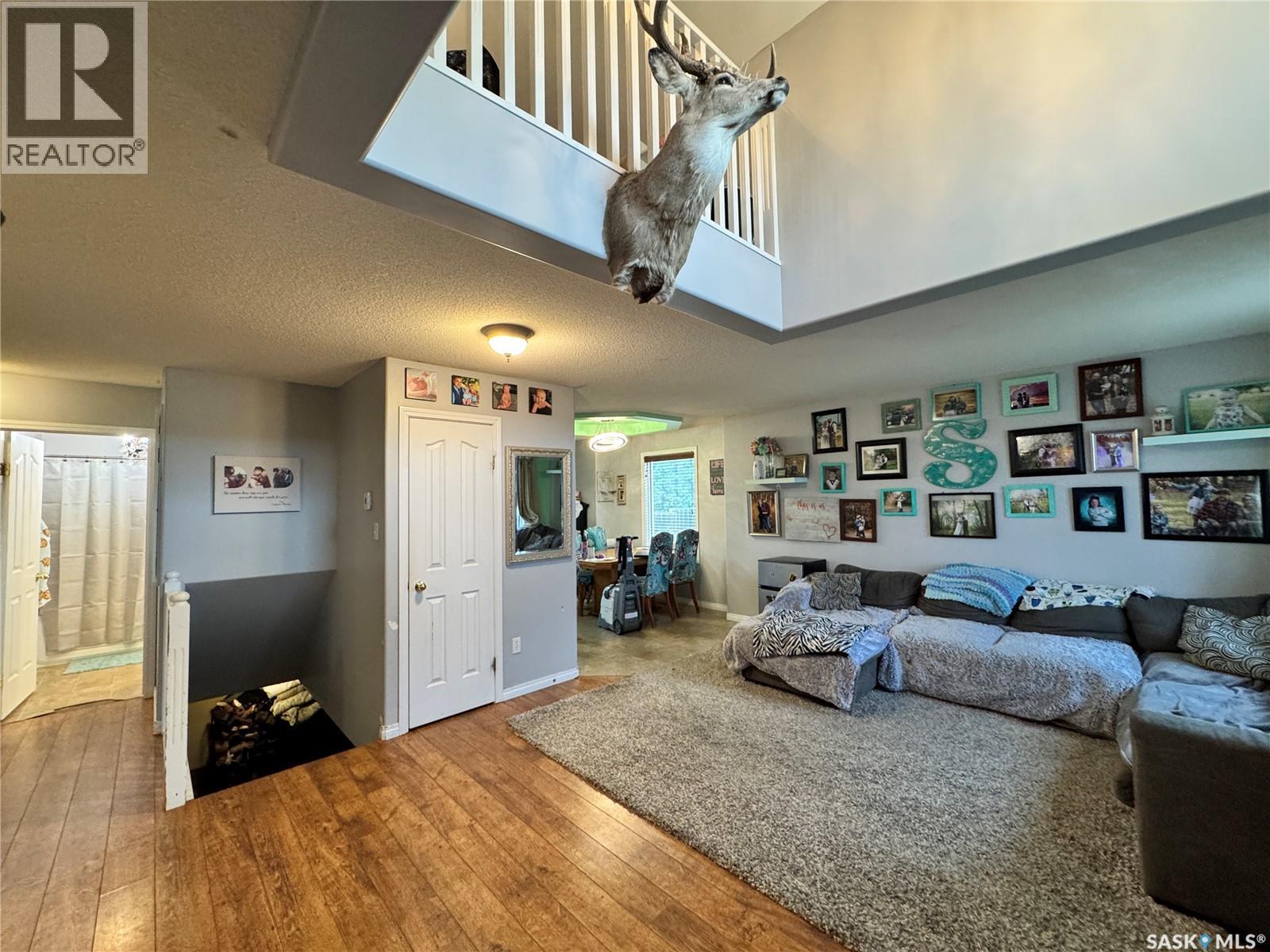 405 2nd Avenue E, Biggar, Saskatchewan  S0K 0M0 - Photo 4 - SK048676