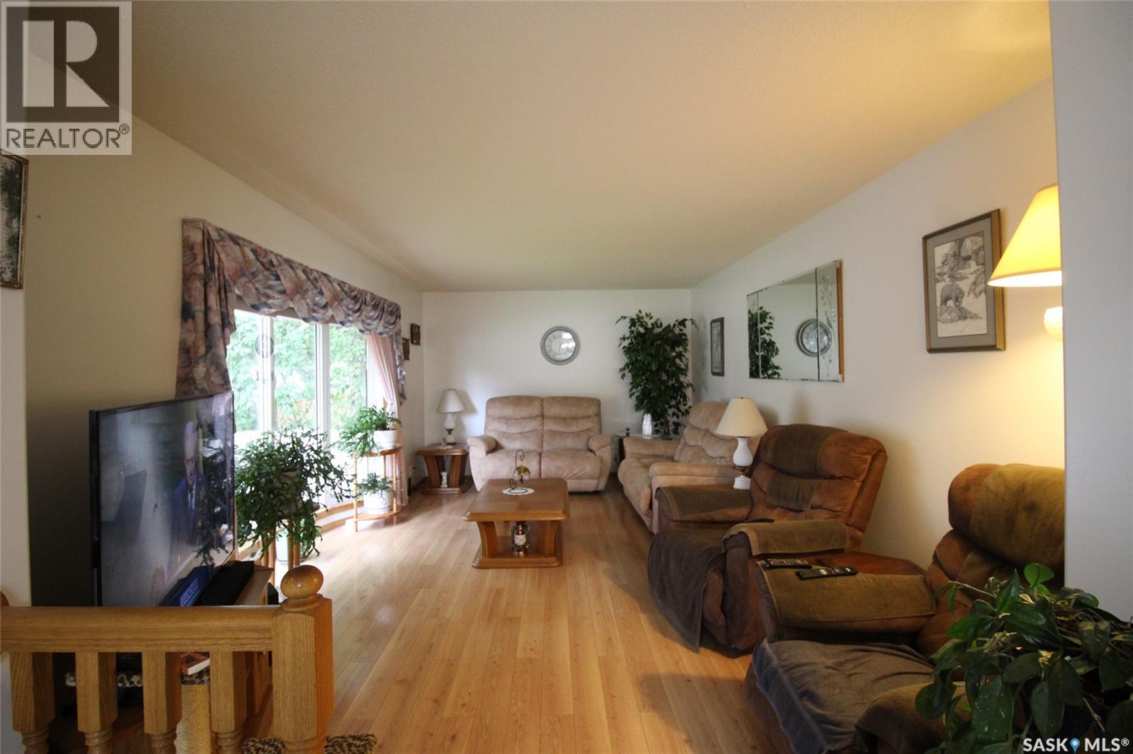 613 4th Street W, Shaunavon, Saskatchewan  S0N 2M0 - Photo 6 - SK048673