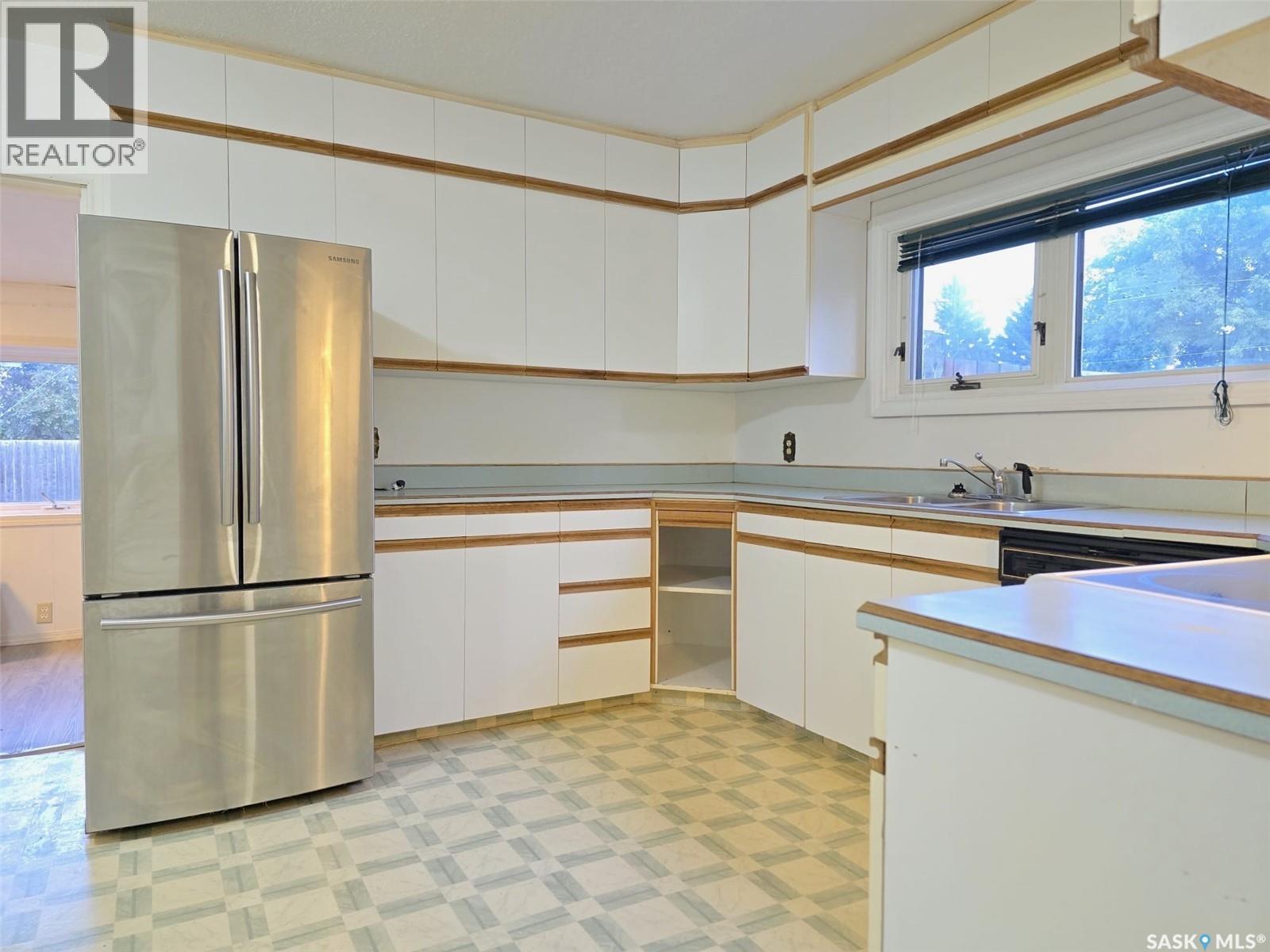 332 7th Street, Humboldt, Saskatchewan  S0K 2A0 - Photo 6 - SK048660