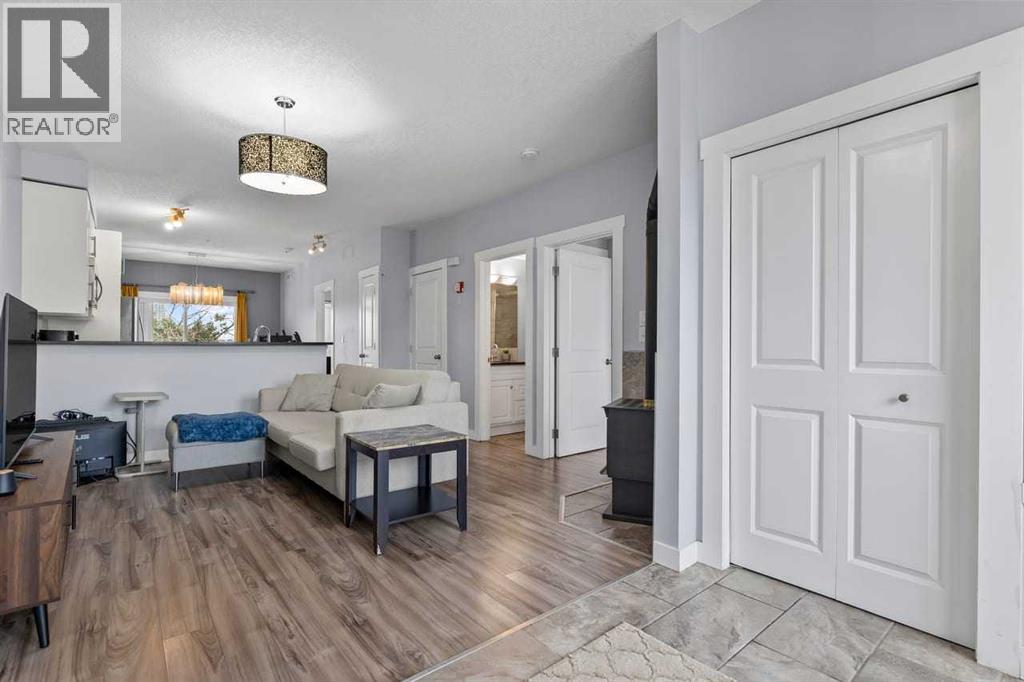 304, 1540 17 Avenue Sw, Calgary, Alberta  T2T 0C8 - Photo 1 - A2345674