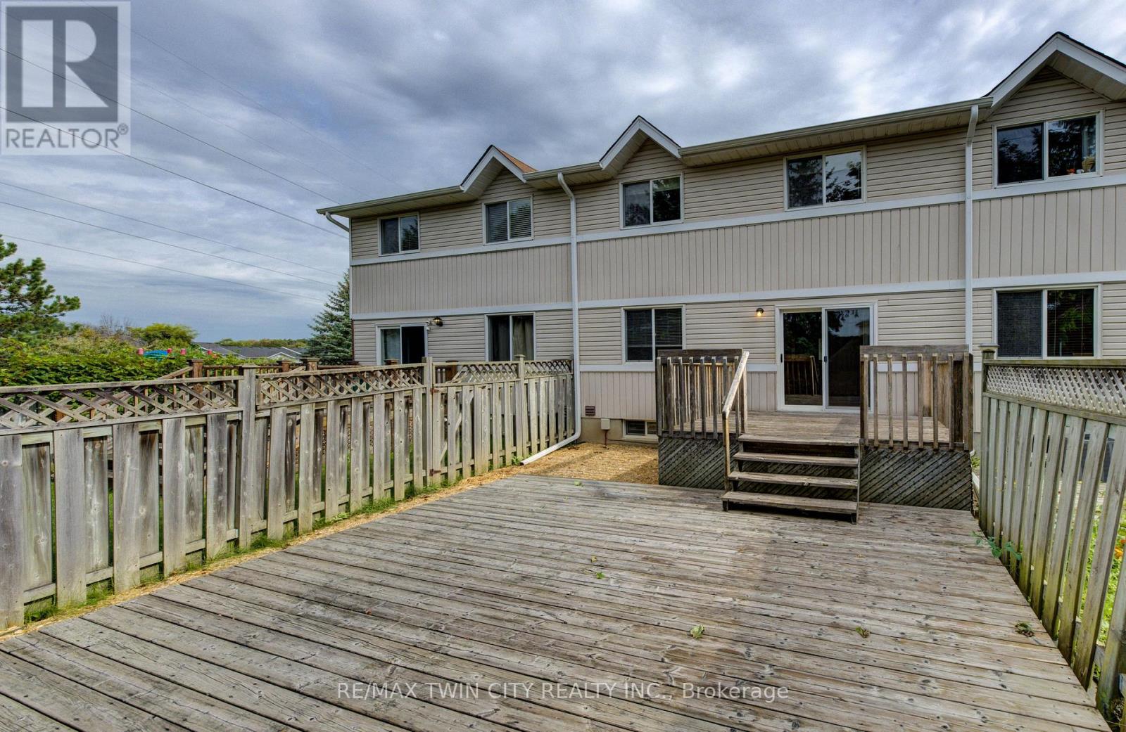 4 - 360 Cornridge Place, Waterloo, Ontario  N2T 2N9 - Photo 35 - X13792840