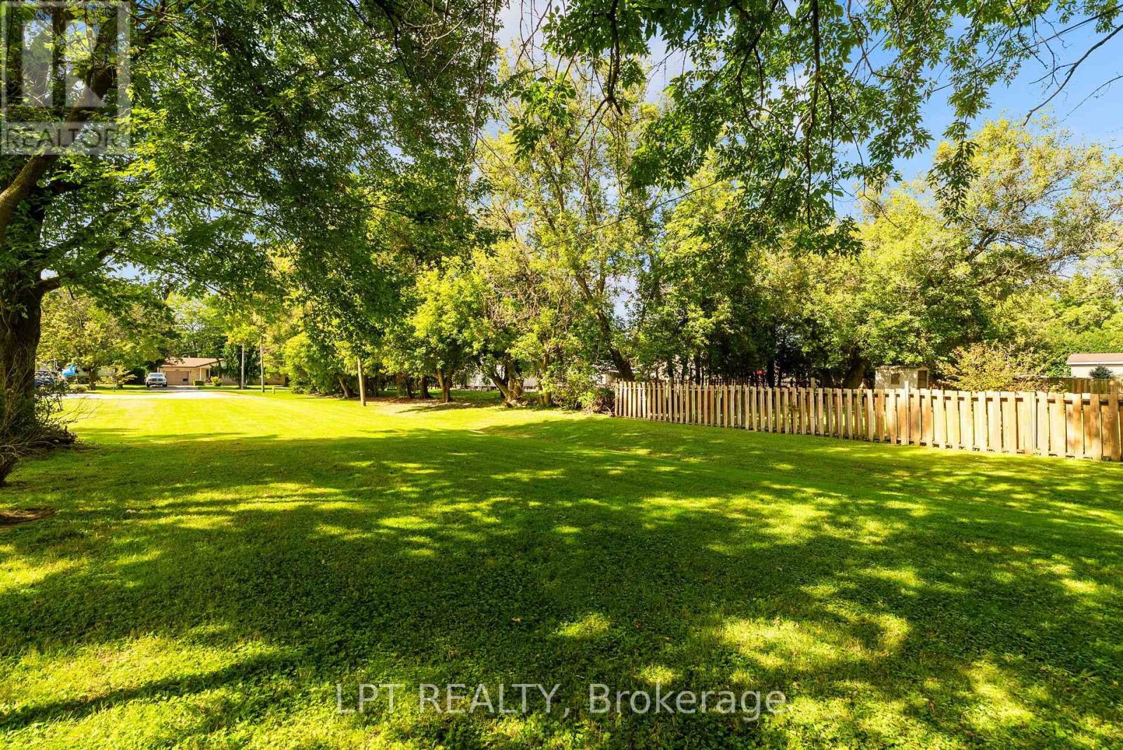 263 Richmond Street, North Middlesex, Ontario  N0M 2K0 - Photo 31 - X13794060