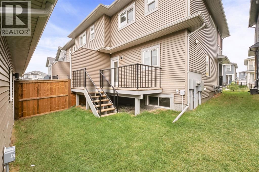 164 Lawson Lane SE, Airdrie, Alberta  T4A 3P3 - Photo 37 - A2344311
