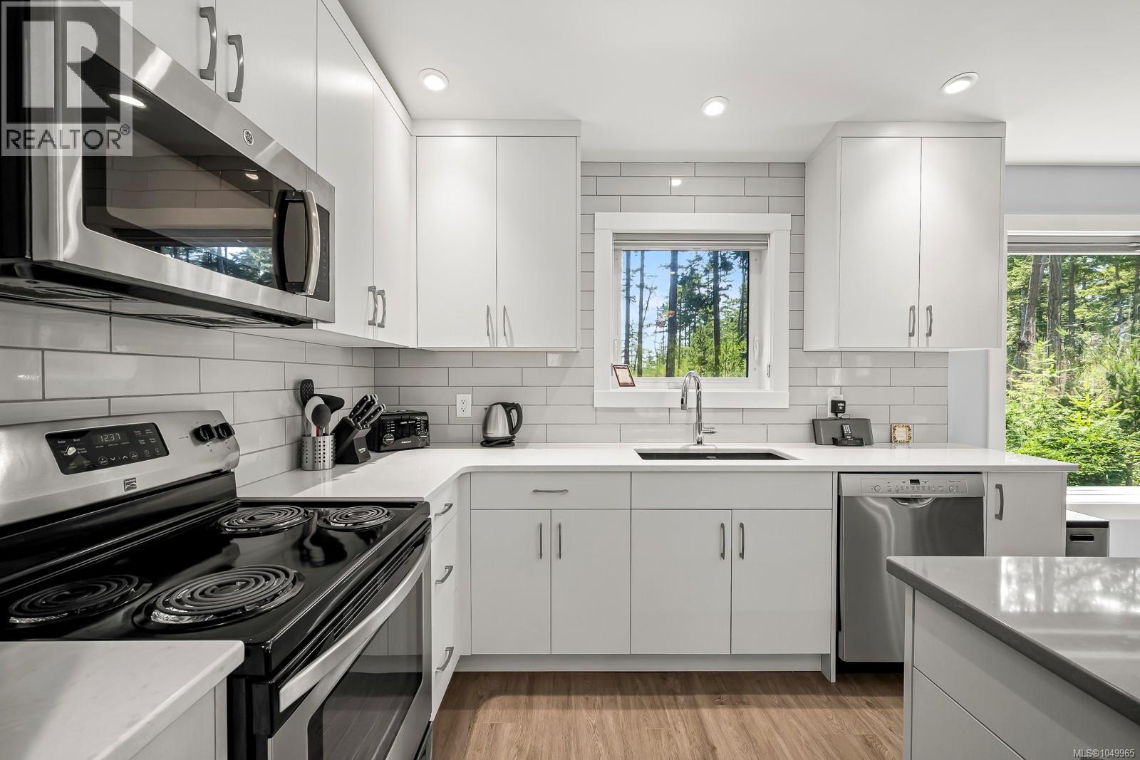 846 Foskett Rd, Comox, British Columbia  V9M 3T9 - Photo 62 - 1049965