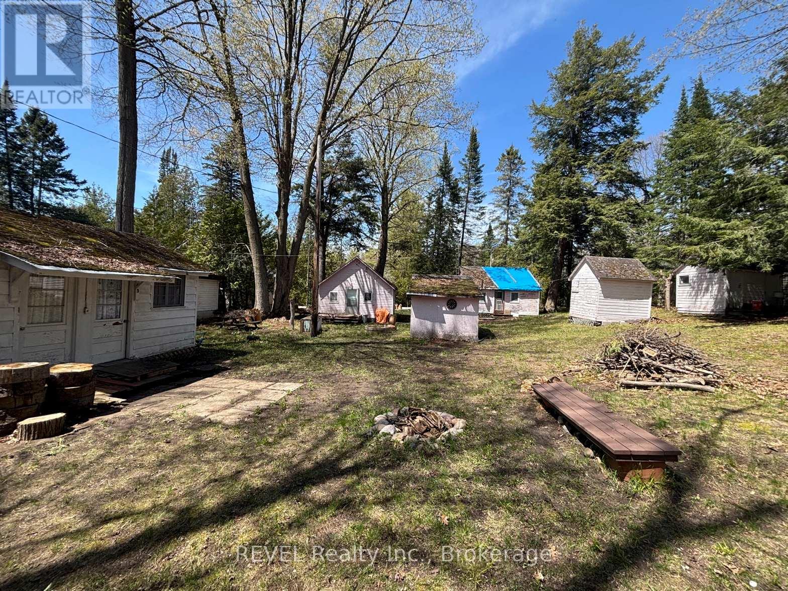 301 Concession 11 Road W, Tiny, Ontario  L0L 2J0 - Photo 5 - S13794088