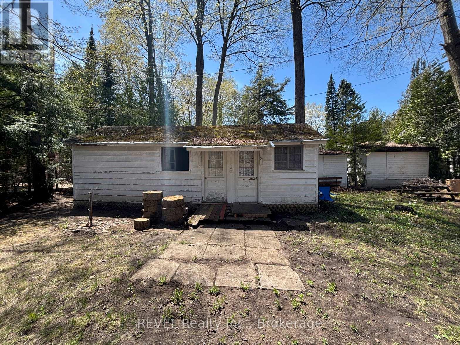 301 Concession 11 Road W, Tiny, Ontario  L0L 2J0 - Photo 6 - S13794088