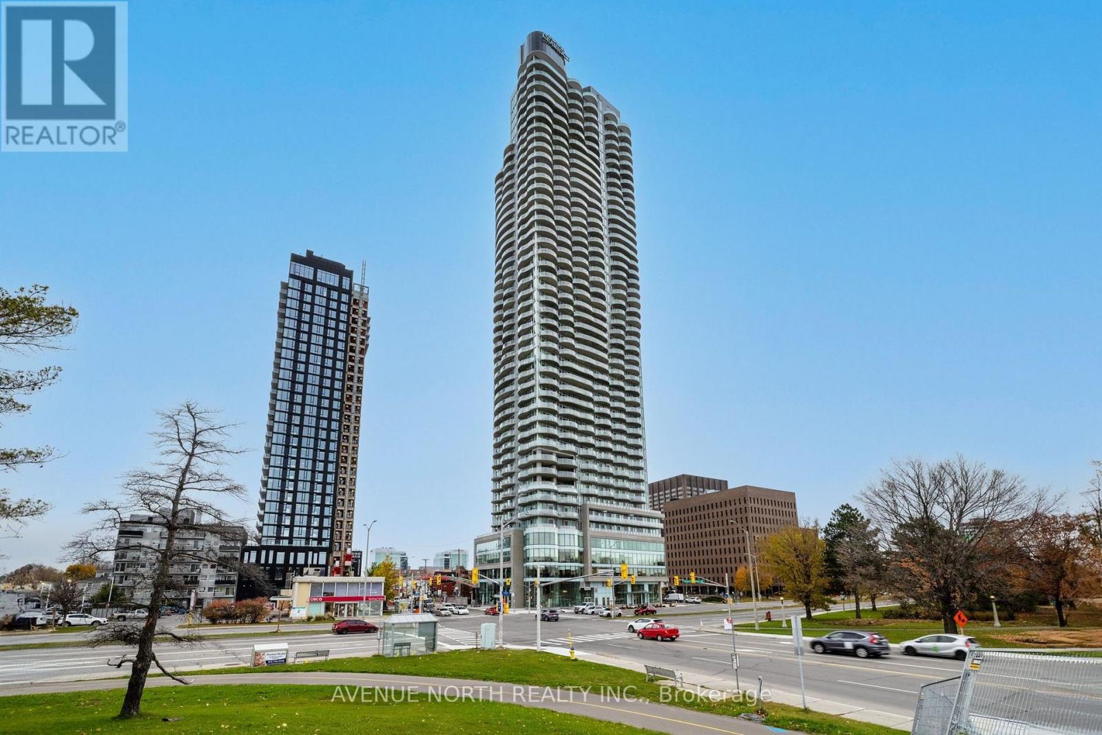 2001 - 805 CARLING AVENUE, Ottawa, Ontario