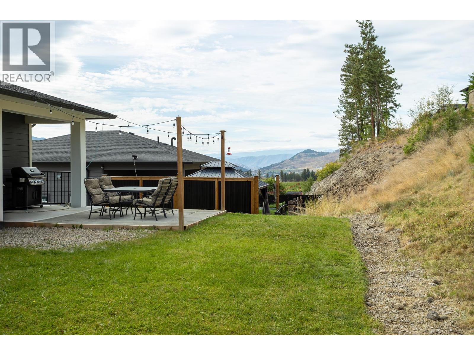 2588 Paramount Drive, West Kelowna, British Columbia  V4T 3M6 - Photo 33 - 10401014