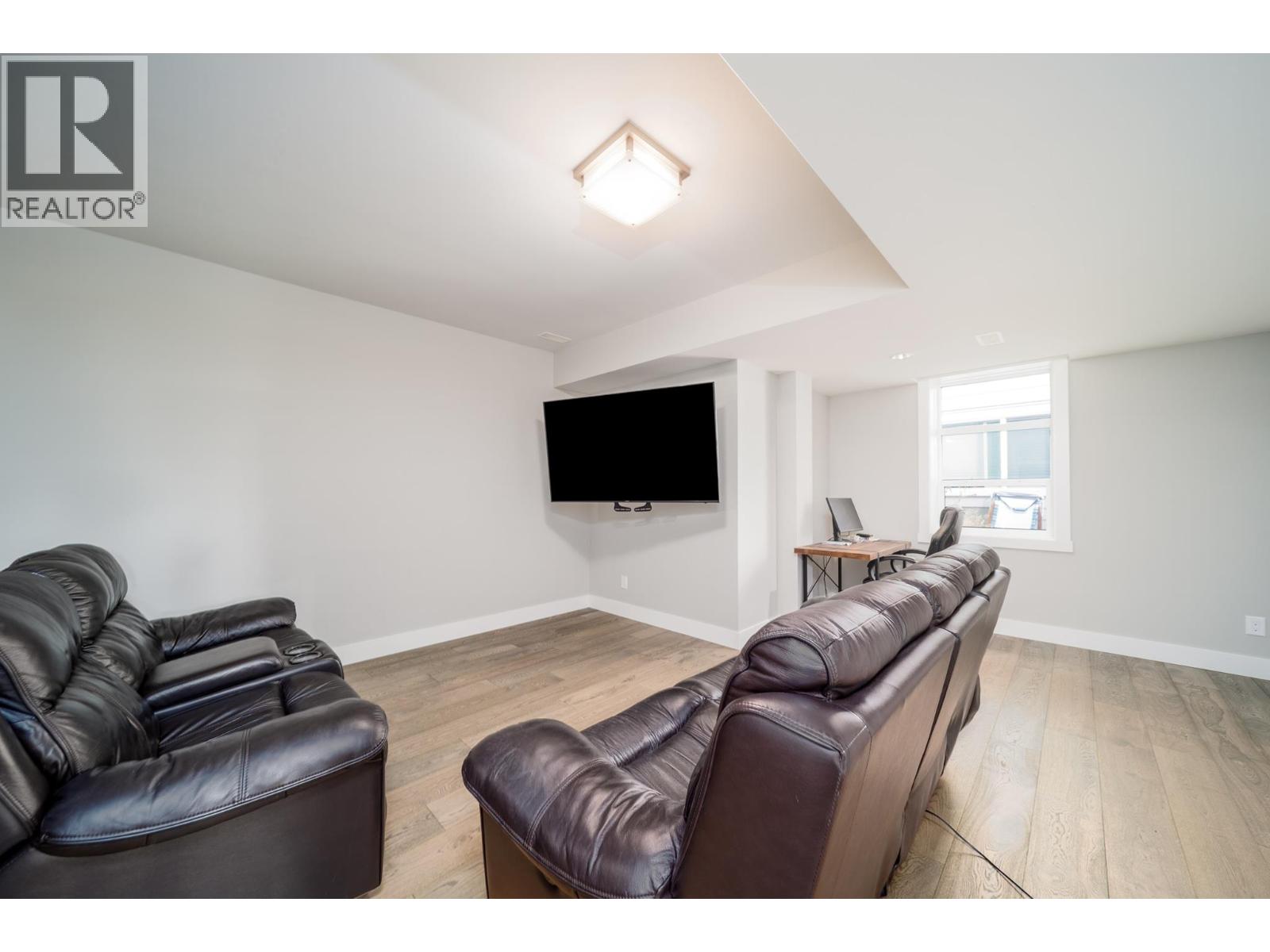 2588 Paramount Drive, West Kelowna, British Columbia  V4T 3M6 - Photo 24 - 10401014