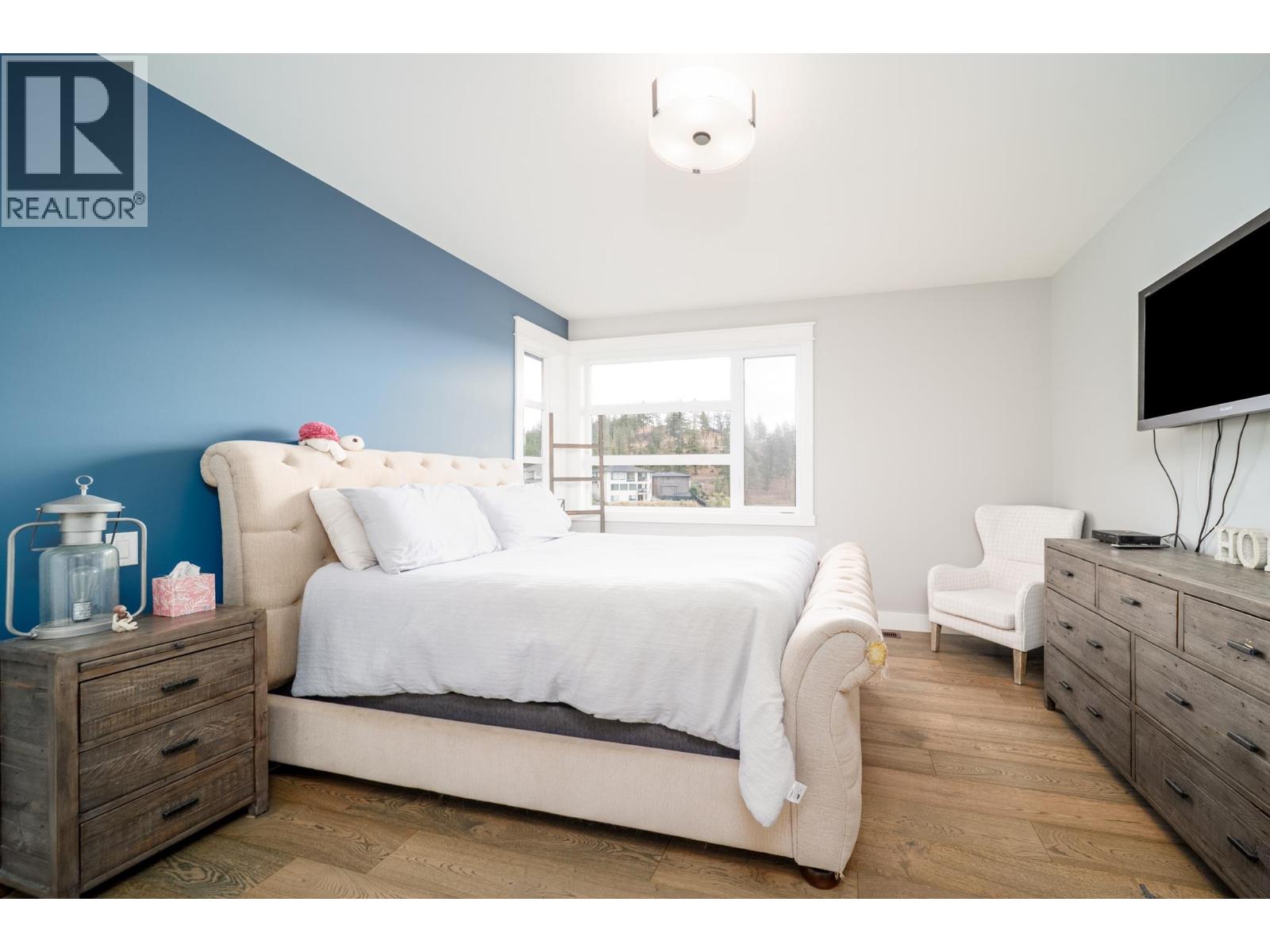 2588 Paramount Drive, West Kelowna, British Columbia  V4T 3M6 - Photo 14 - 10401014