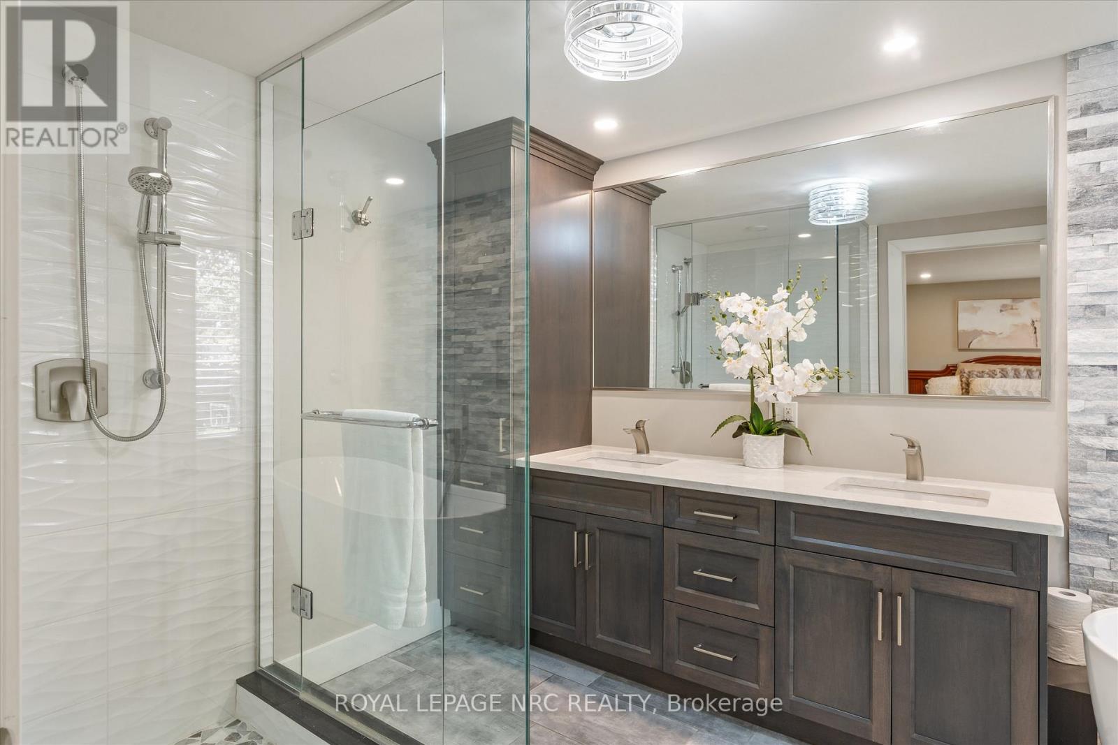 16 Briarfield Crescent, St. Catharines, Ontario  L2T 3T5 - Photo 25 - X13794166