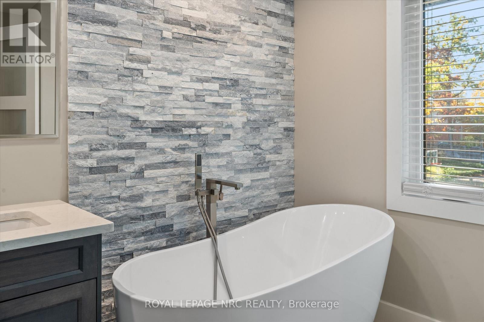 16 Briarfield Crescent, St. Catharines, Ontario  L2T 3T5 - Photo 26 - X13794166