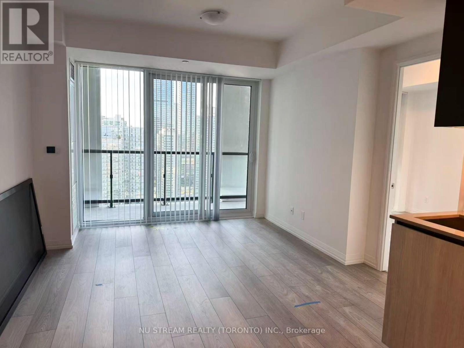 2517 - 400 King Street, Toronto, Ontario  M5V 0X8 - Photo 3 - C13792330