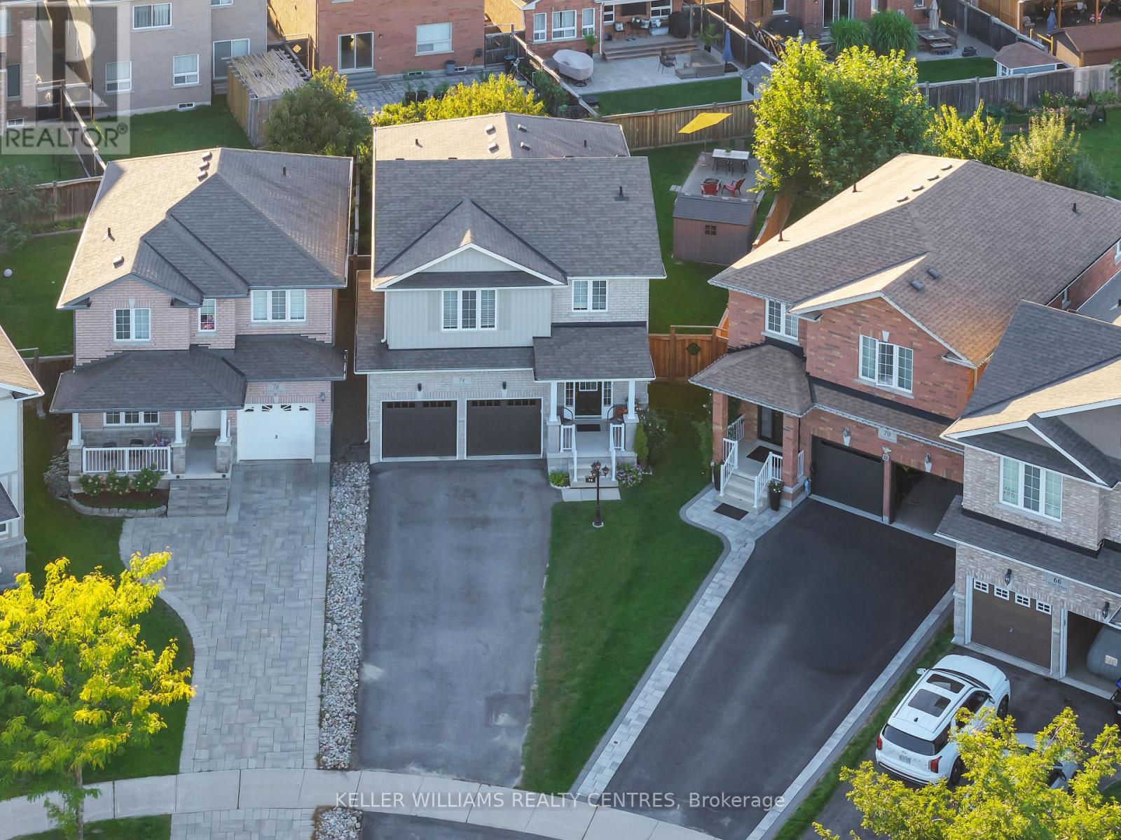 74 Weir Street, Bradford West Gwillimbury, Ontario  L3Z 0K6 - Photo 4 - N13791252