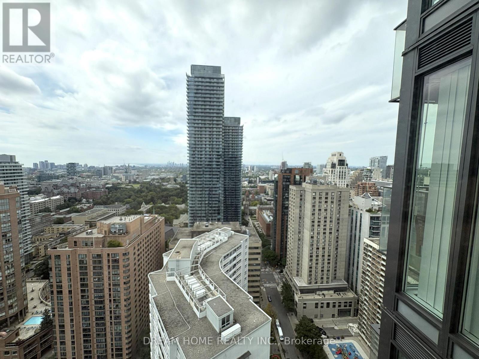 3204 - 75 St Nicholas Street, Toronto, Ontario  M4Y 0A5 - Photo 10 - C13794100