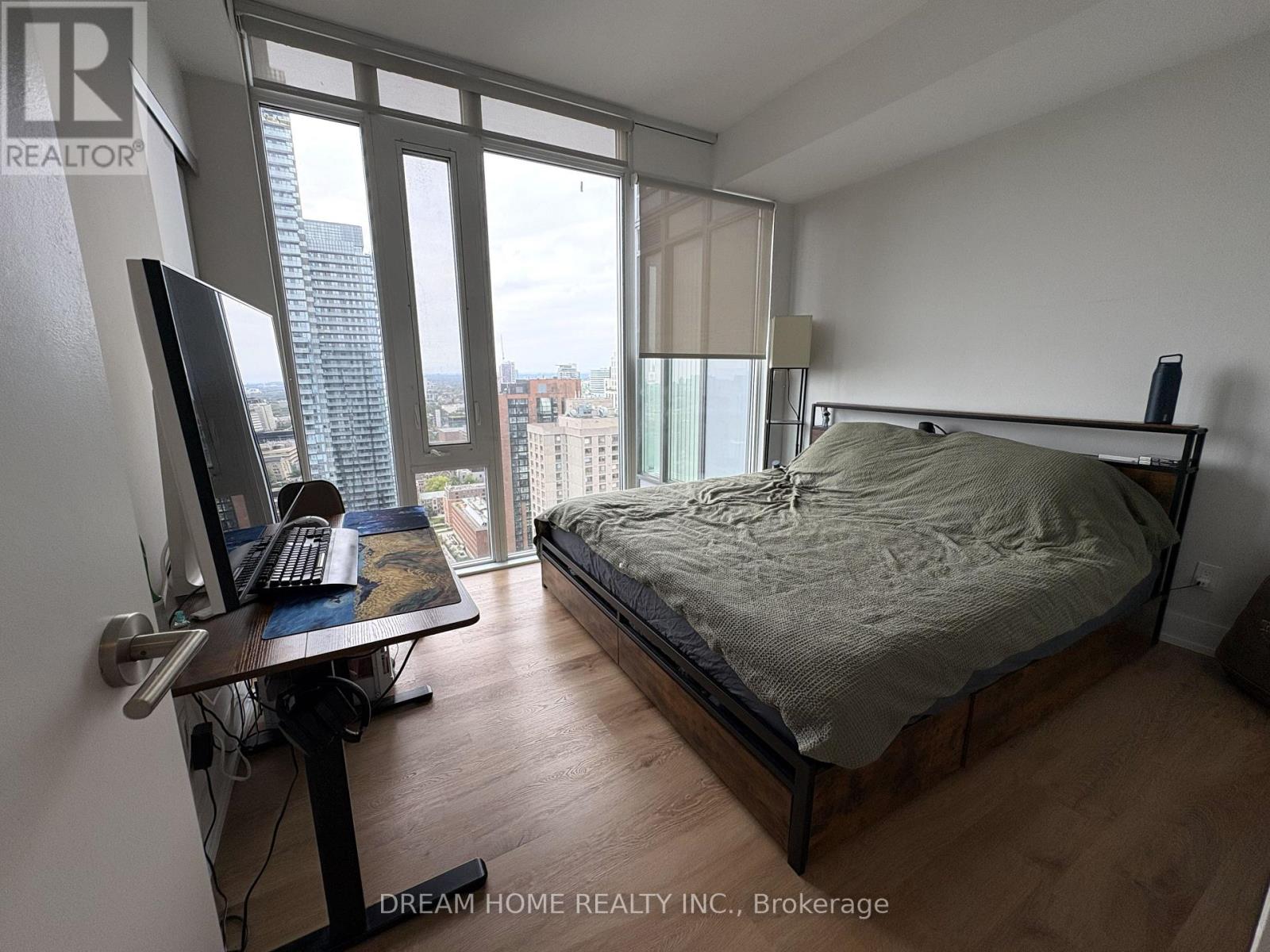 3204 - 75 St Nicholas Street, Toronto, Ontario  M4Y 0A5 - Photo 8 - C13794100