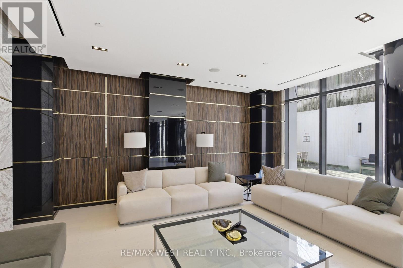617 - 3018 Yonge Street, Toronto (Lawrence Park North), Ontario  M4N 2K8 - Photo 4 - C13794170