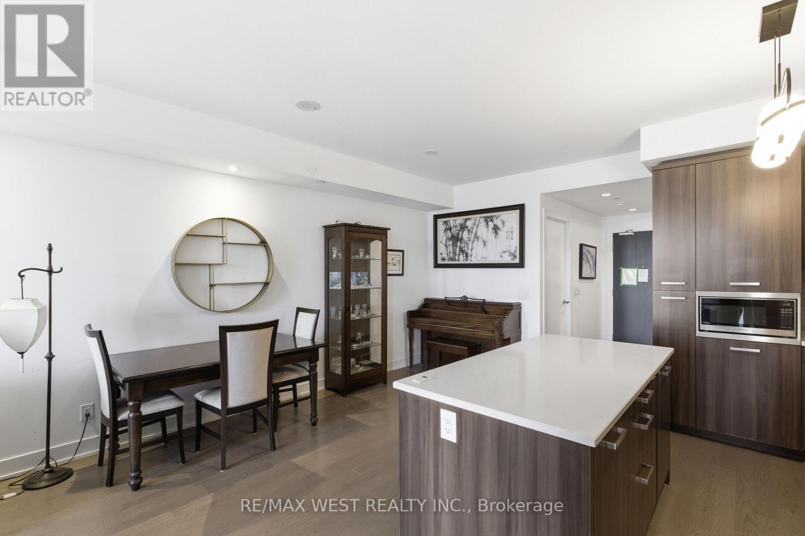 617 - 3018 Yonge Street, Toronto (Lawrence Park North), Ontario  M4N 2K8 - Photo 9 - C13794170