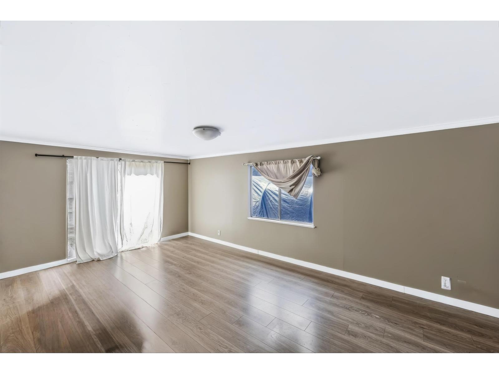 27000 Trans Canada Highway, Yale 
