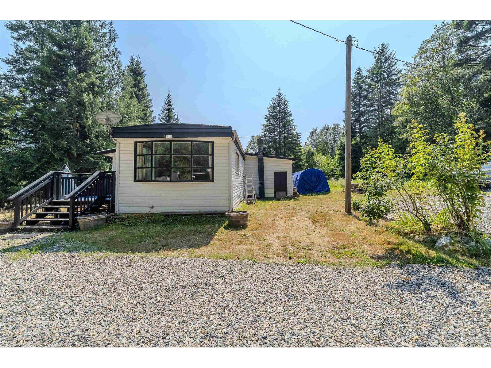 27000 Trans Canada Highway, Yale 