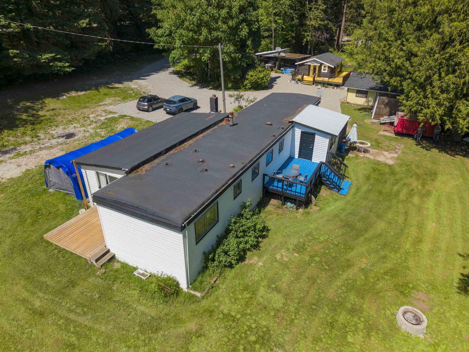 27000 Trans Canada Highway, Yale 