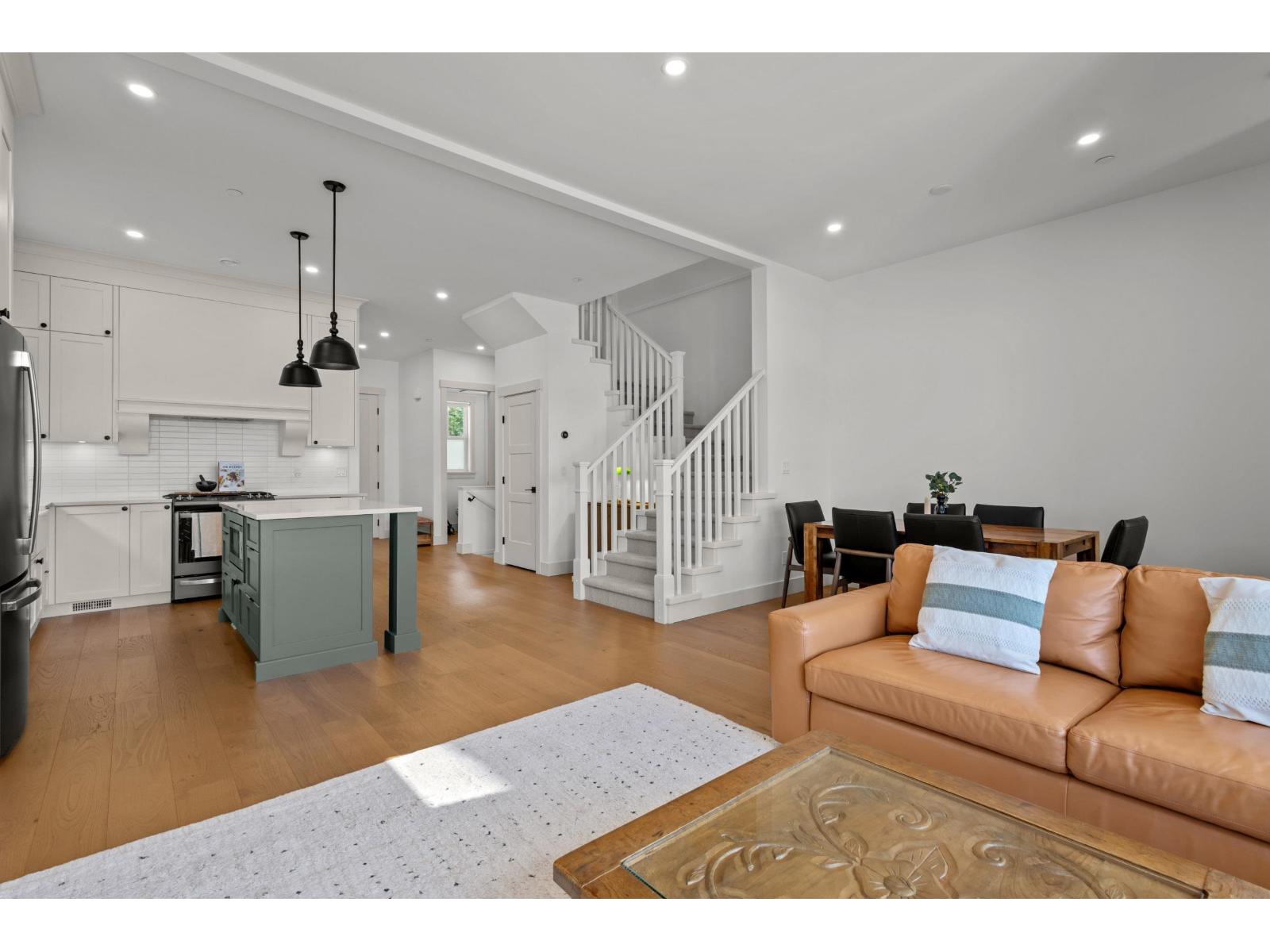 7519 198b Street, Langley, British Columbia  V2Y 5K3 - Photo 6 - R3166518
