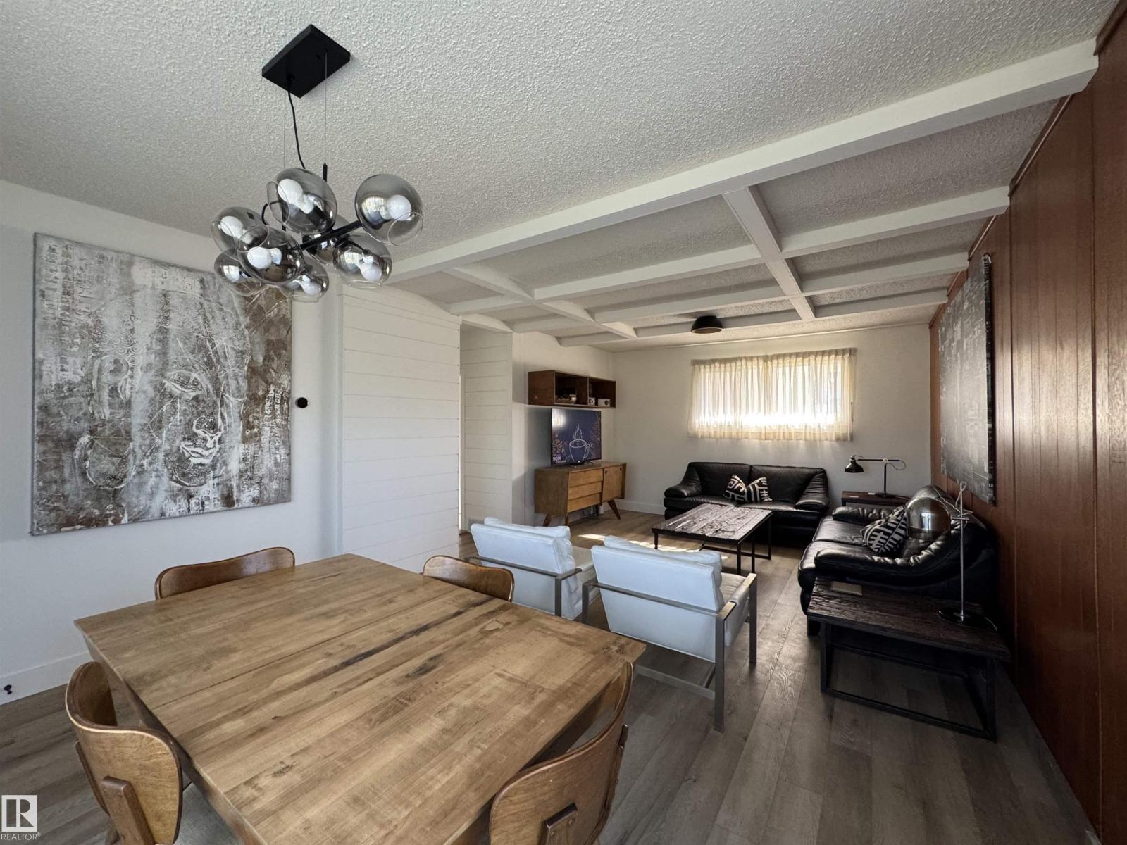 12137 50 ST NW photo 8