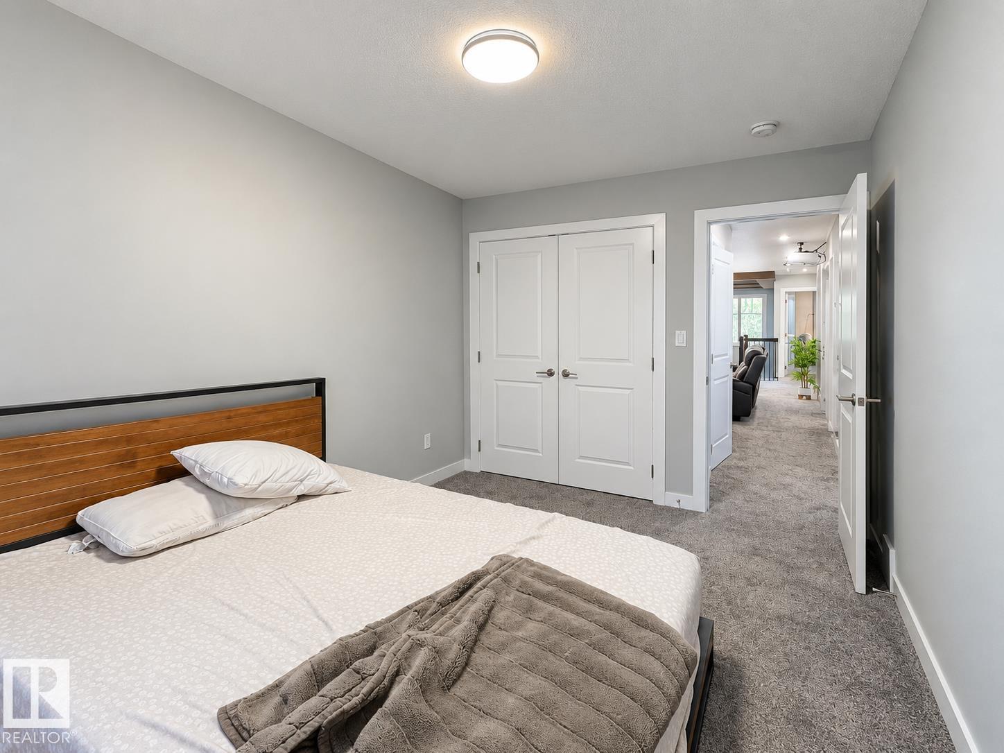 #Main floor 1565 ESAIW PL NW