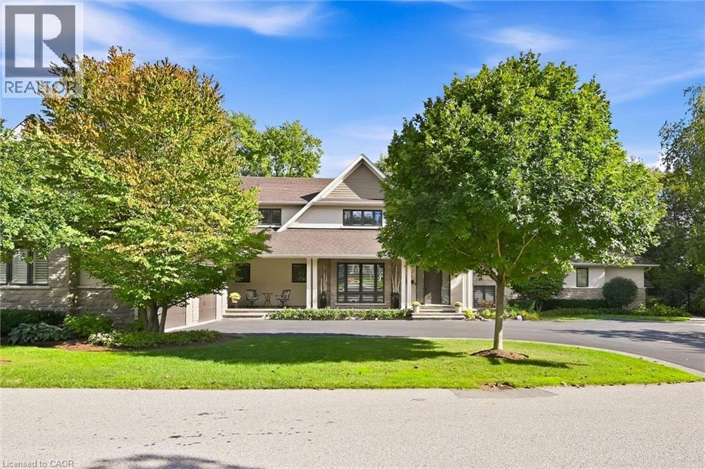 534 ANN Avenue, Burlington, Ontario