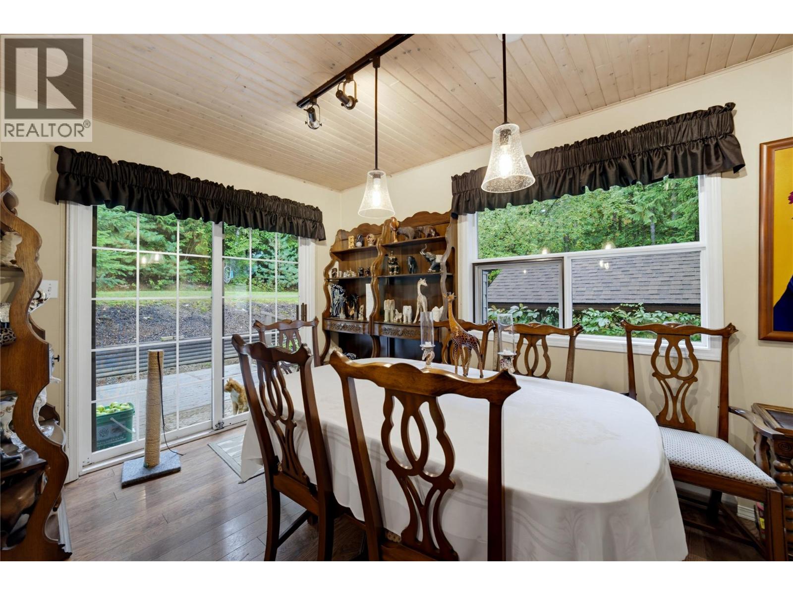 7787 97a Highway, Mara, British Columbia  V0E 2K0 - Photo 65 - 10400969
