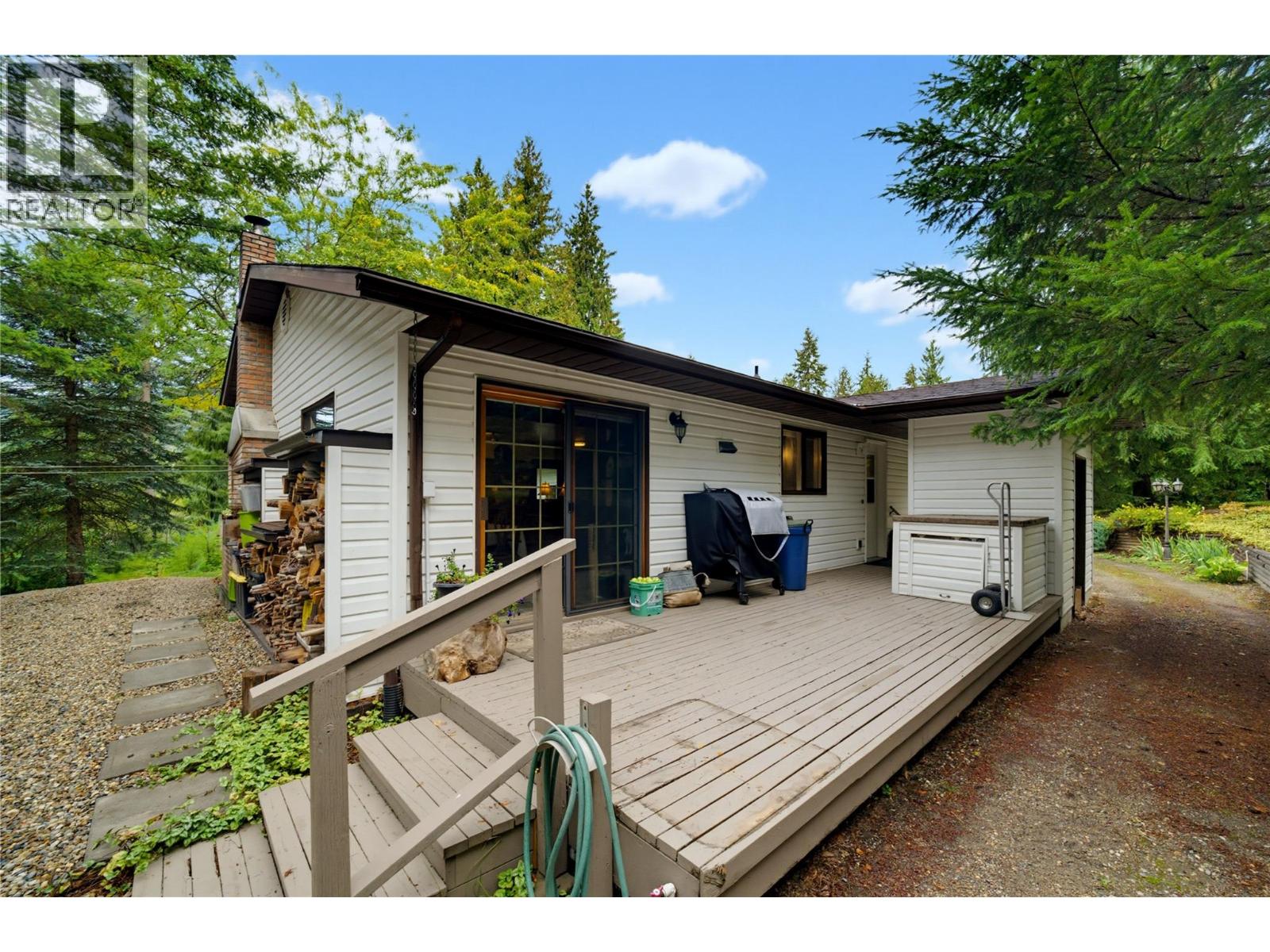 7787 97a Highway, Mara, British Columbia  V0E 2K0 - Photo 44 - 10400969