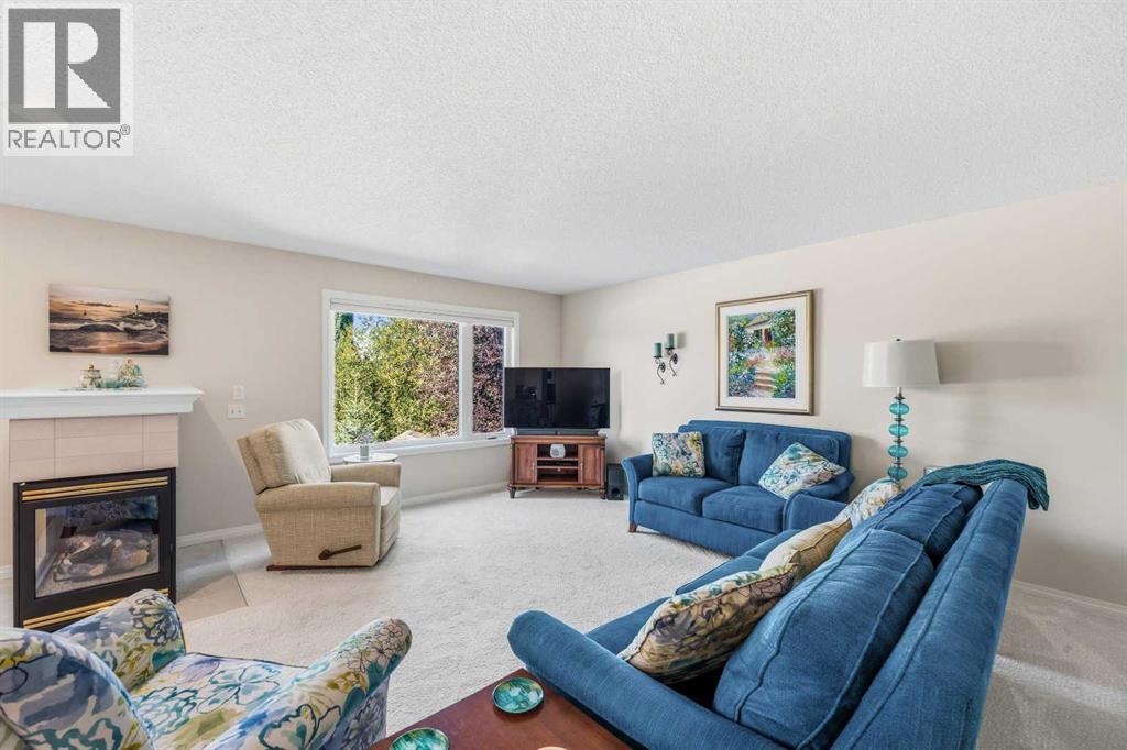144 Shawbrooke Manor SW photo 25
