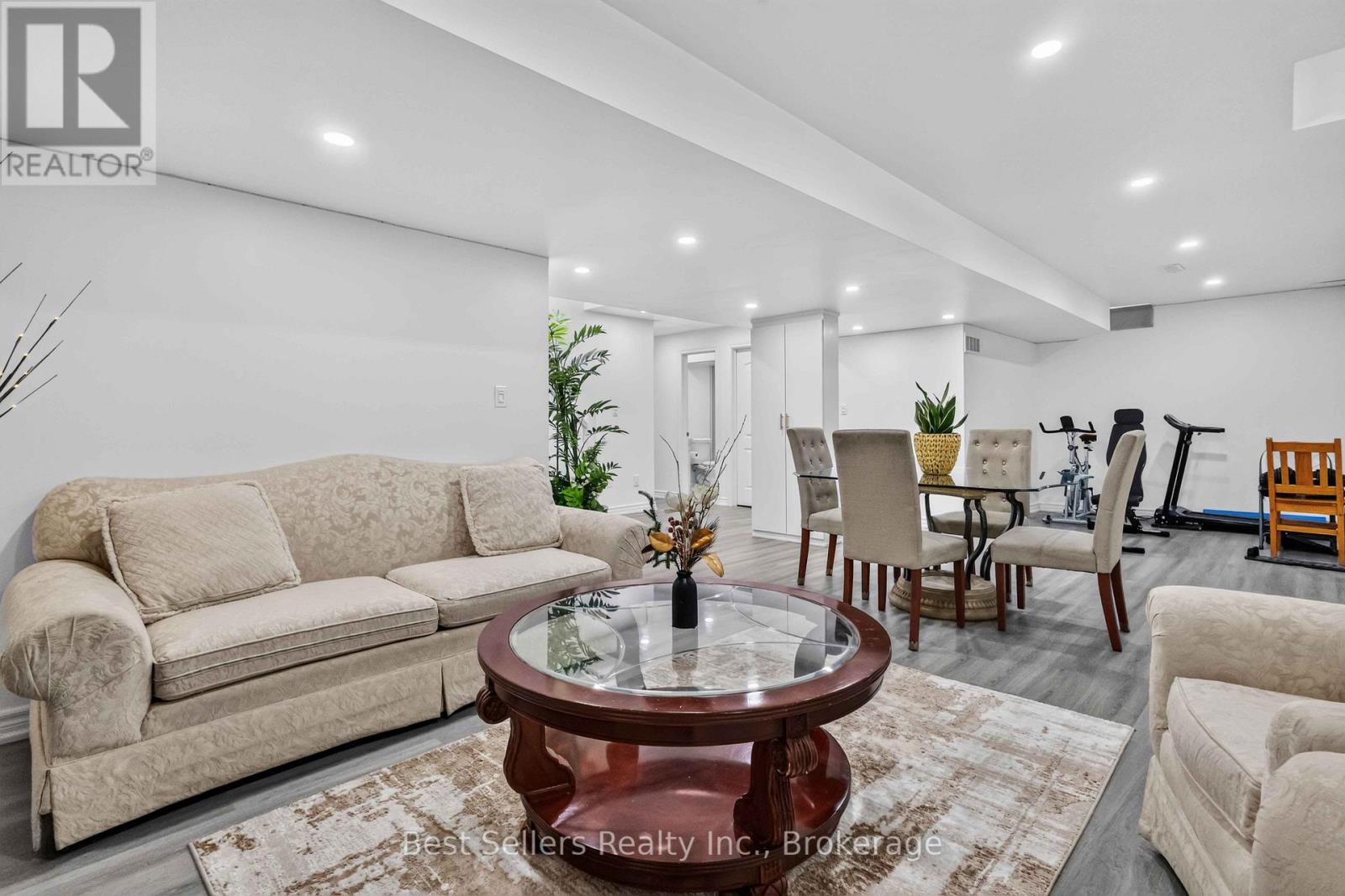 61 Braith Crescent, Whitchurch-Stouffville, Ontario  L4A 0B9 - Photo 38 - N13794054