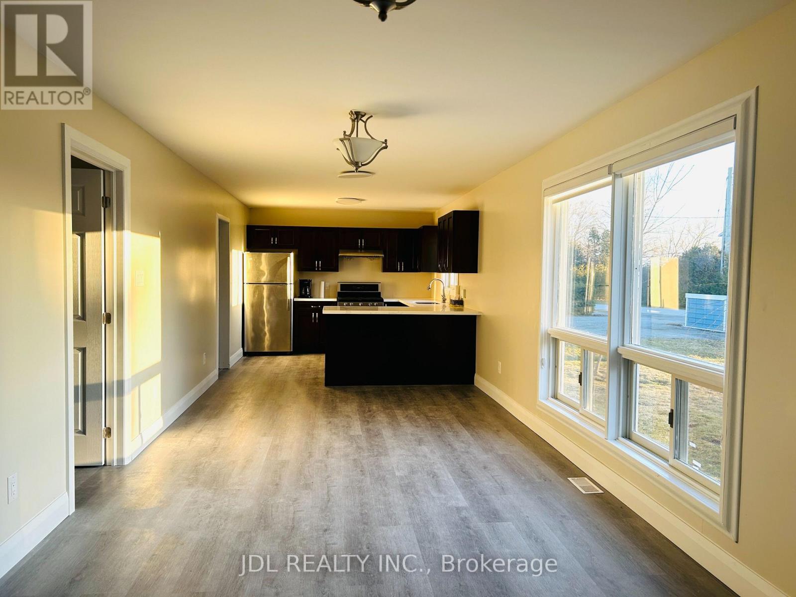 Unit 2 - 83 Cooks Bay Drive, Georgina, Ontario  L4P 1M2 - Photo 8 - N13794130