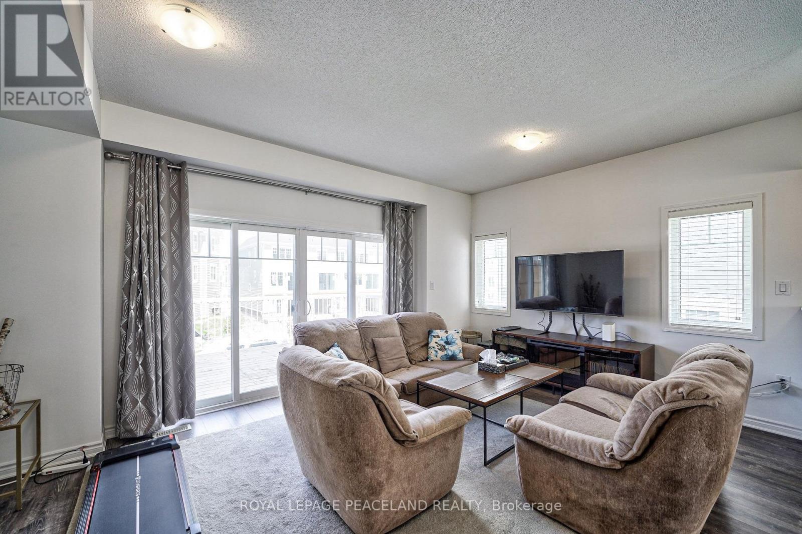 59 Shelburne Avenue, Wasaga Beach, Ontario  L9Z 0J4 - Photo 14 - S13794190