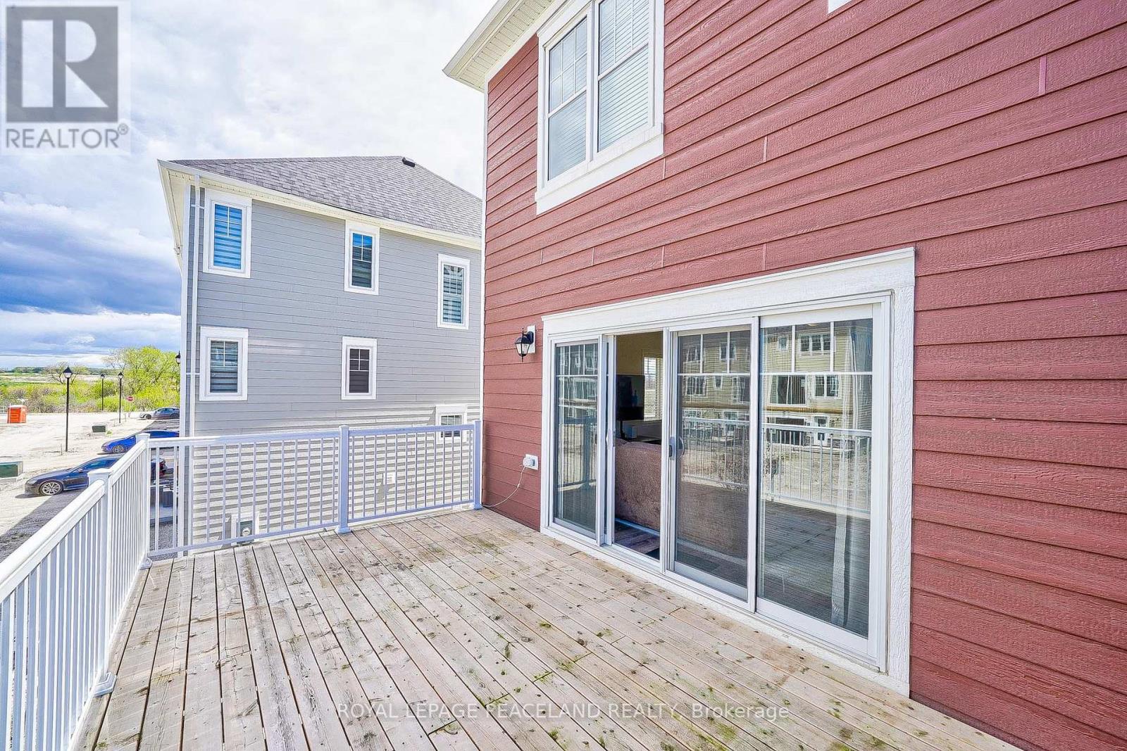 59 Shelburne Avenue, Wasaga Beach, Ontario  L9Z 0J4 - Photo 20 - S13794190