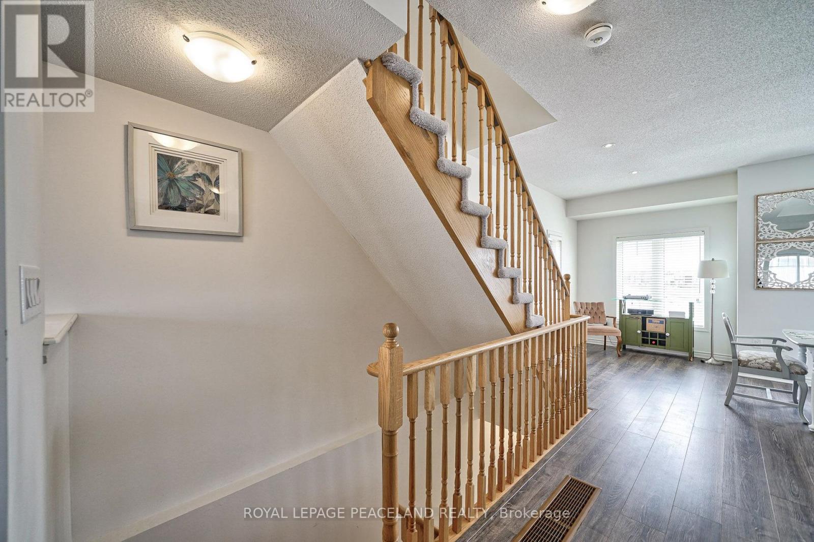 59 Shelburne Avenue, Wasaga Beach, Ontario  L9Z 0J4 - Photo 23 - S13794190