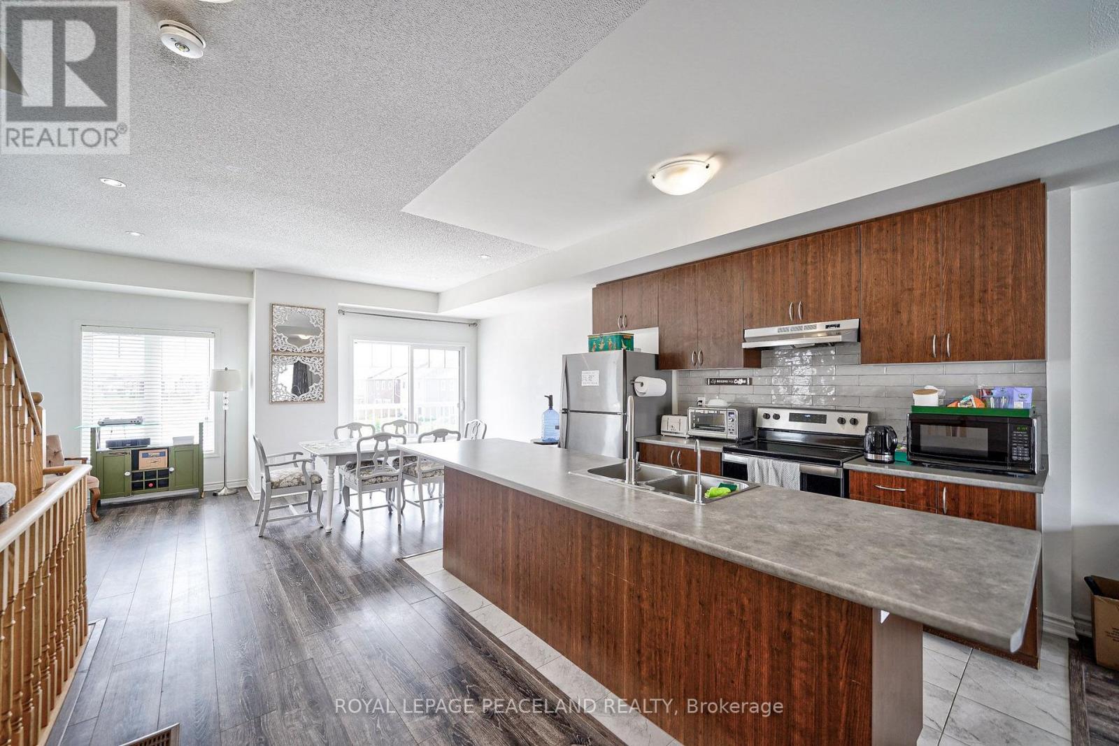 59 Shelburne Avenue, Wasaga Beach, Ontario  L9Z 0J4 - Photo 25 - S13794190