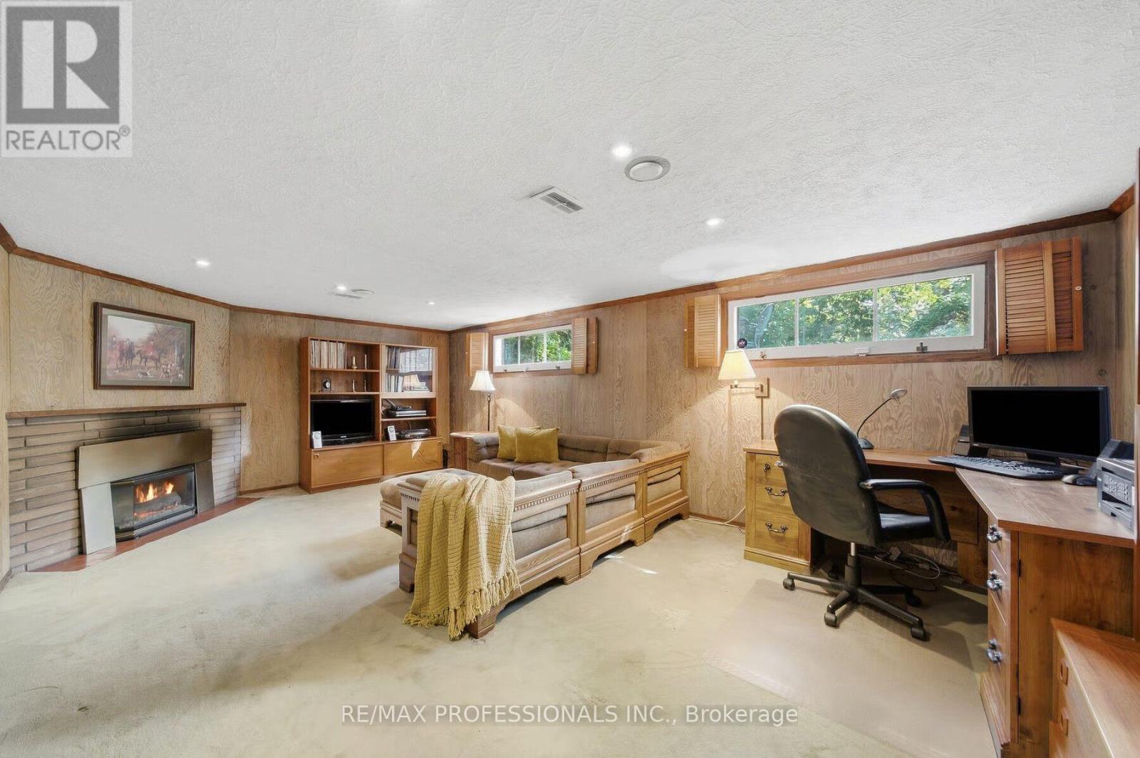 15 Hartfield Court, Toronto, Ontario  M9A 3E4 - Photo 32 - W13794140