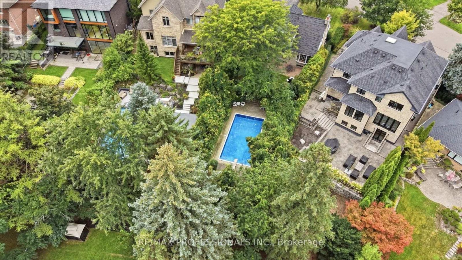 15 Hartfield Court, Toronto, Ontario  M9A 3E4 - Photo 45 - W13794140