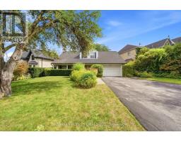 15 HARTFIELD COURT, Toronto, Ontario