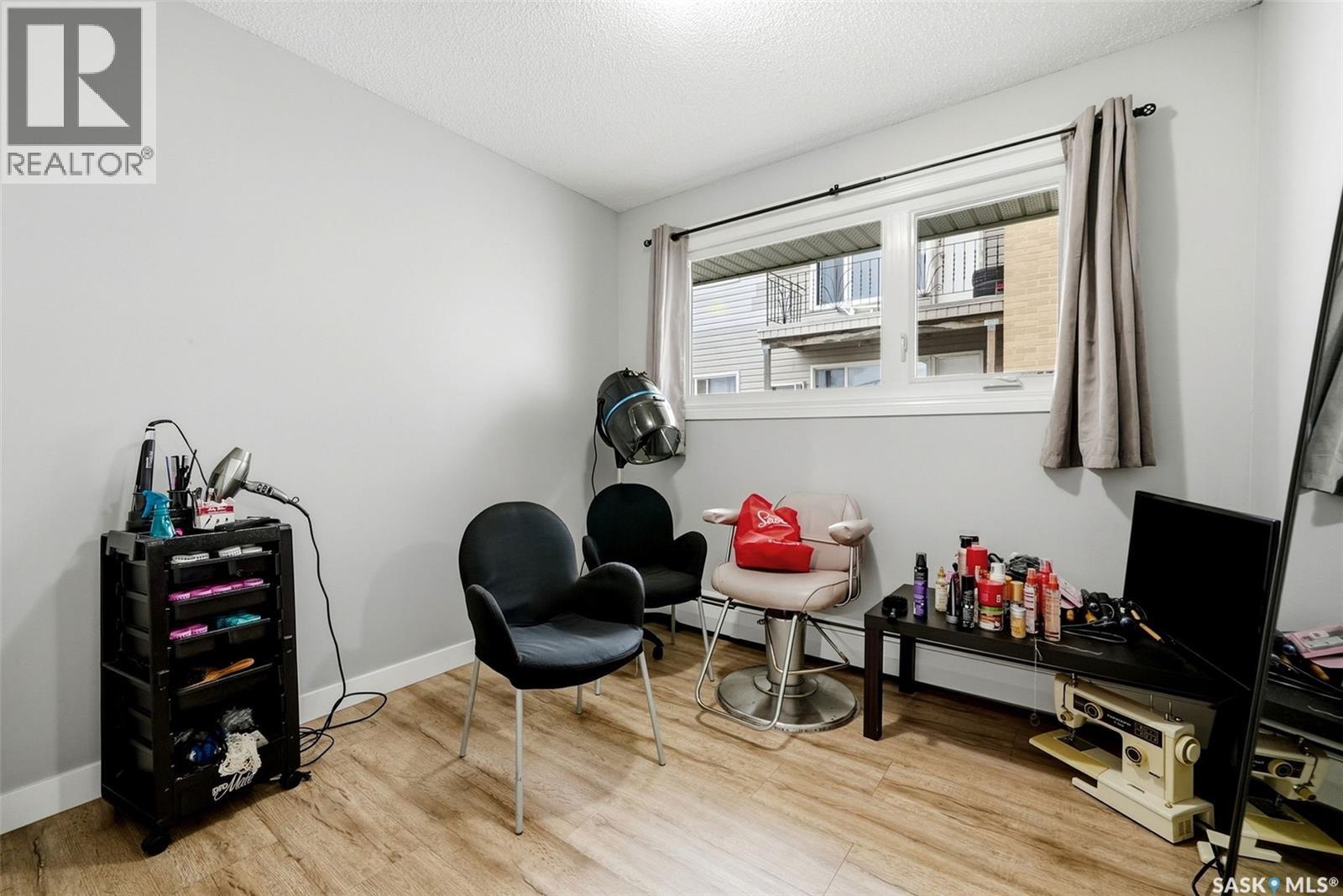 36 Froom Crescent, Regina, Saskatchewan  S4N 0T9 - Photo 30 - SK048668