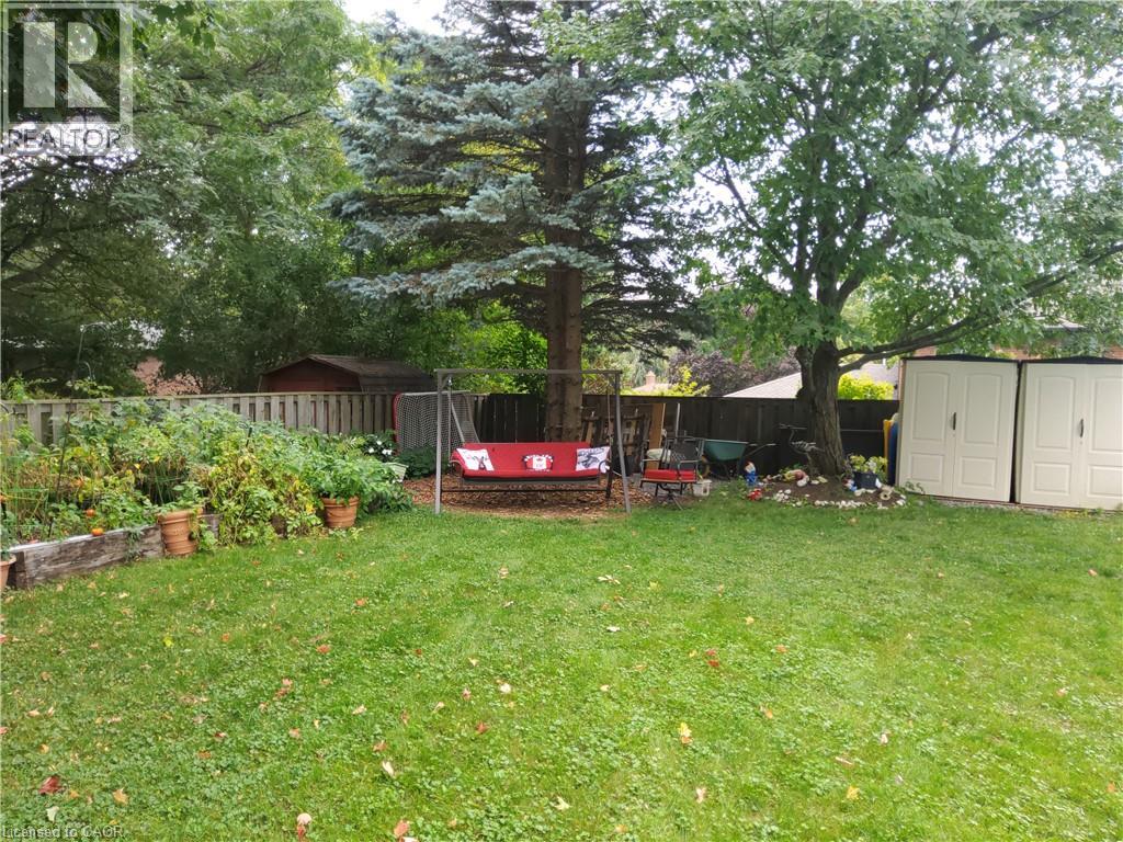 256 Southcote Road, Hamilton, Ontario  L9G 2W1 - Photo 28 - 40864184