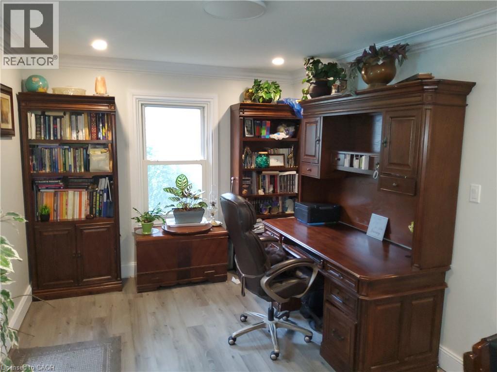 256 Southcote Road, Hamilton, Ontario  L9G 2W1 - Photo 5 - 40864184
