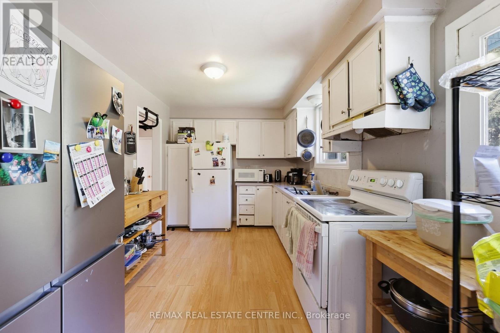 122 Greenbrier Drive, Waterloo, Ontario  N2L 4B5 - Photo 11 - X13794102