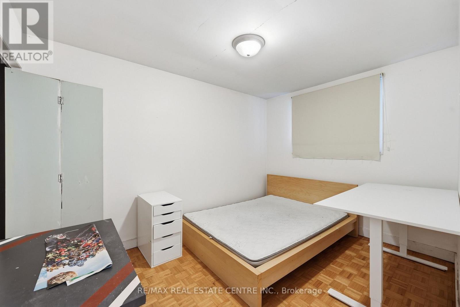 122 Greenbrier Drive, Waterloo, Ontario  N2L 4B5 - Photo 16 - X13794102