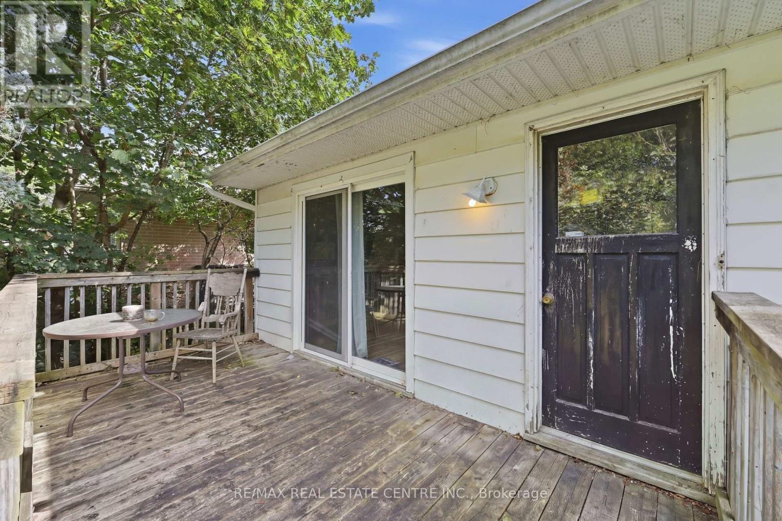 122 Greenbrier Drive, Waterloo, Ontario  N2L 4B5 - Photo 28 - X13794102