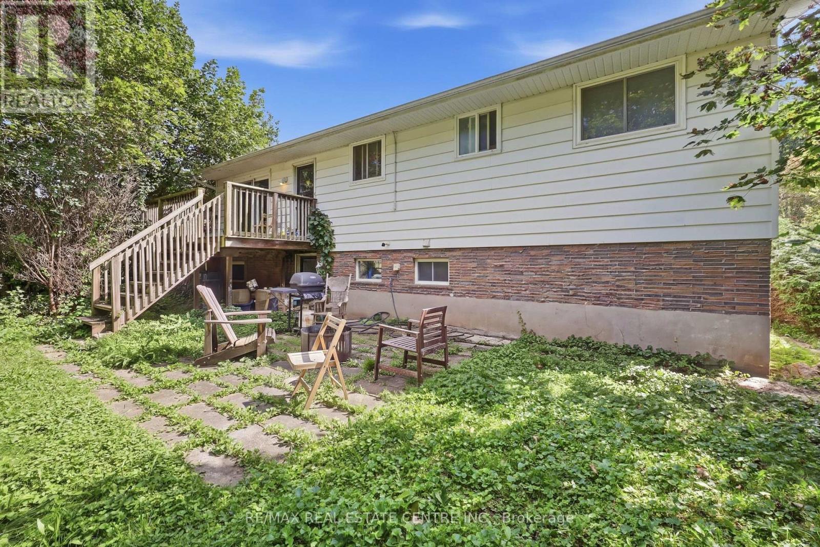 122 Greenbrier Drive, Waterloo, Ontario  N2L 4B5 - Photo 29 - X13794104