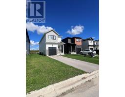 1604 CAPRI CRESCENT, London North, Ontario