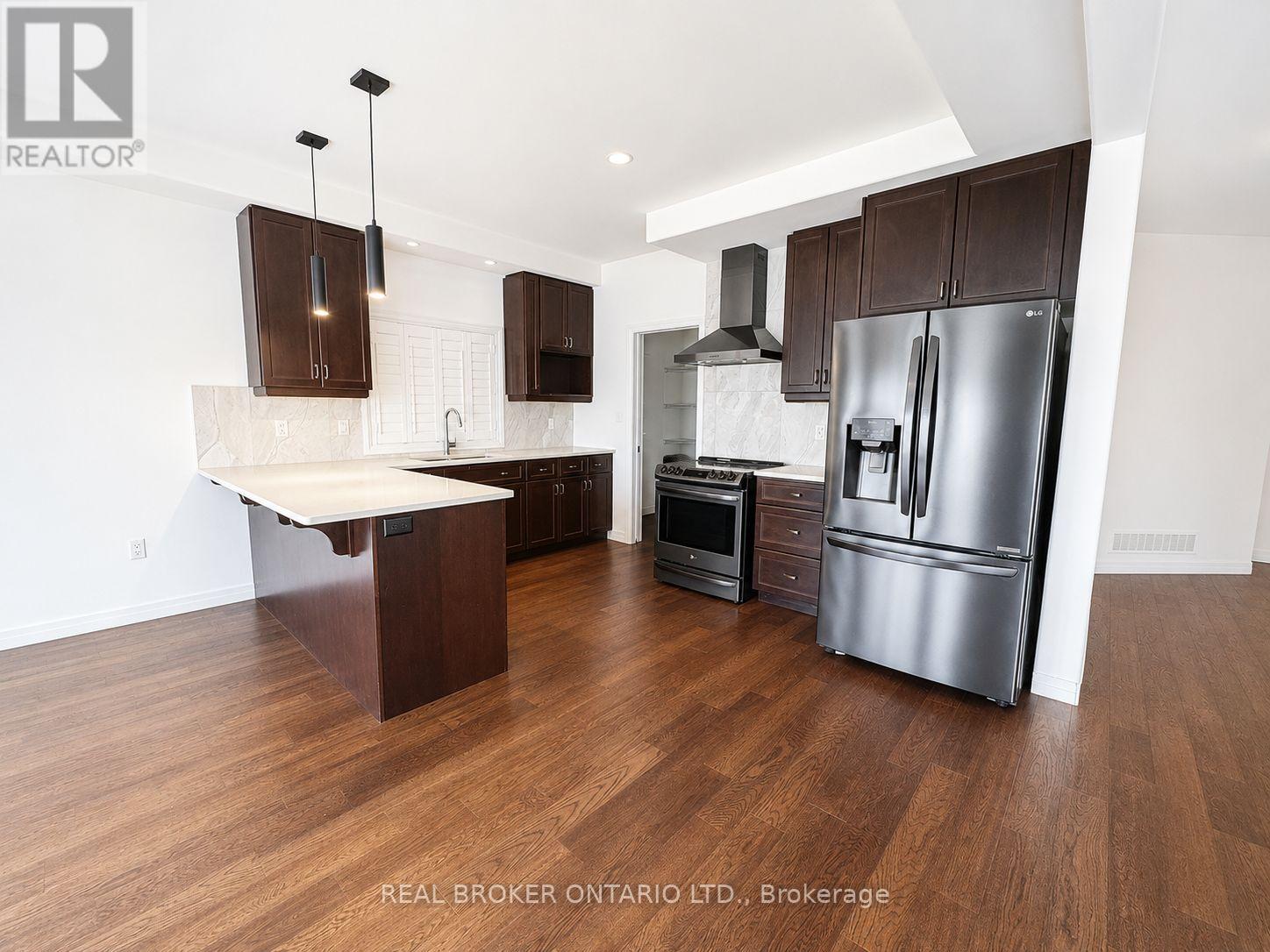 122 Greenwich Avenue, Hamilton, Ontario  L8J 0L6 - Photo 5 - X13794152